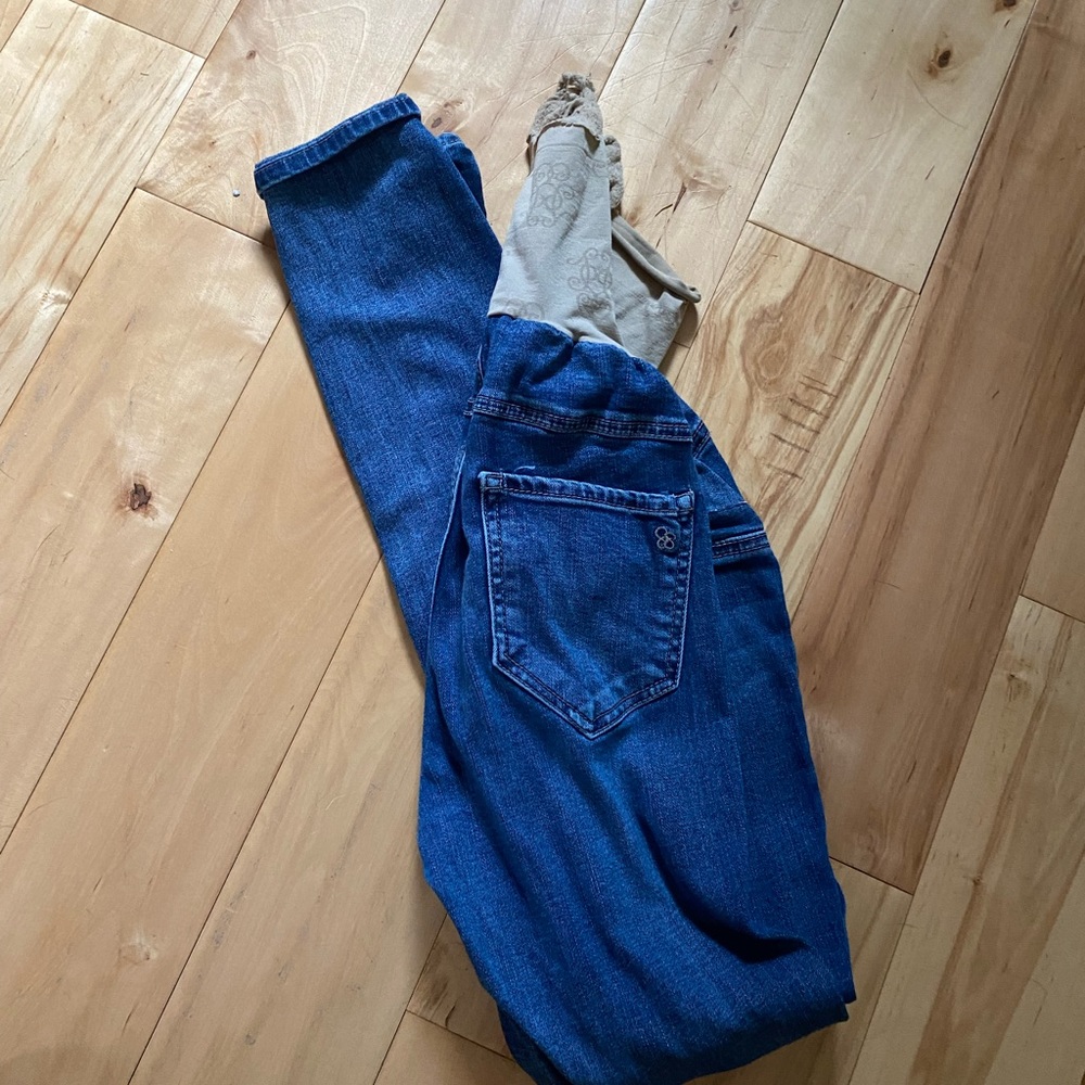 Maternity jeans